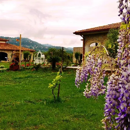 Agriturismo Tenuta Portararo Farm stay